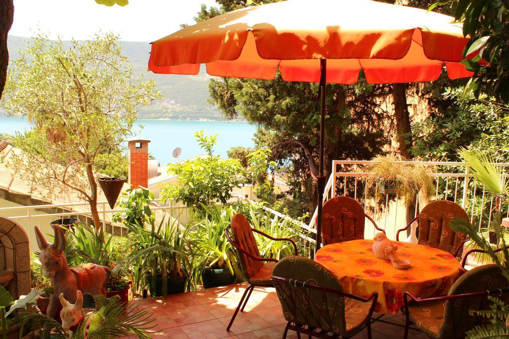 Guest House Tomanovic Herceg Novi Exterior foto