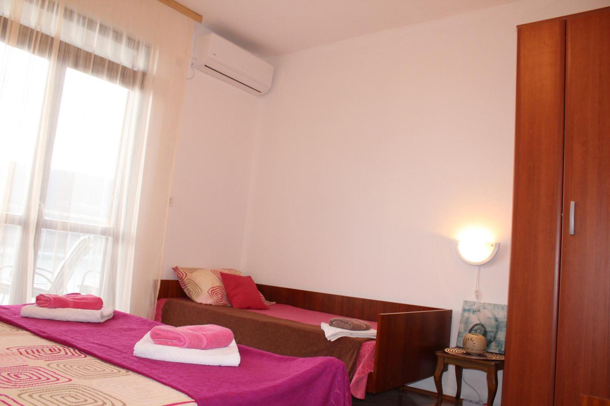 Guest House Tomanovic Herceg Novi Quarto foto