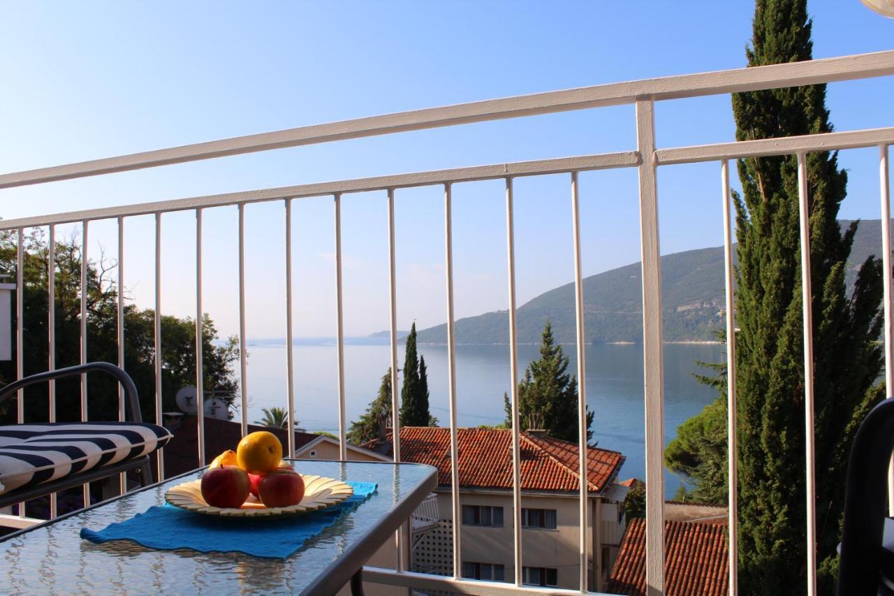 Guest House Tomanovic Herceg Novi Exterior foto