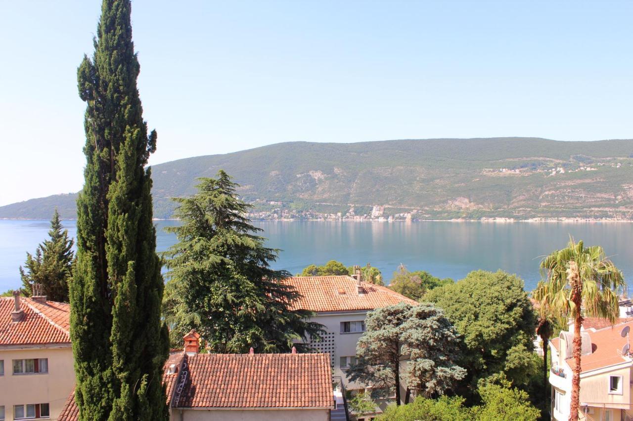 Guest House Tomanovic Herceg Novi Exterior foto